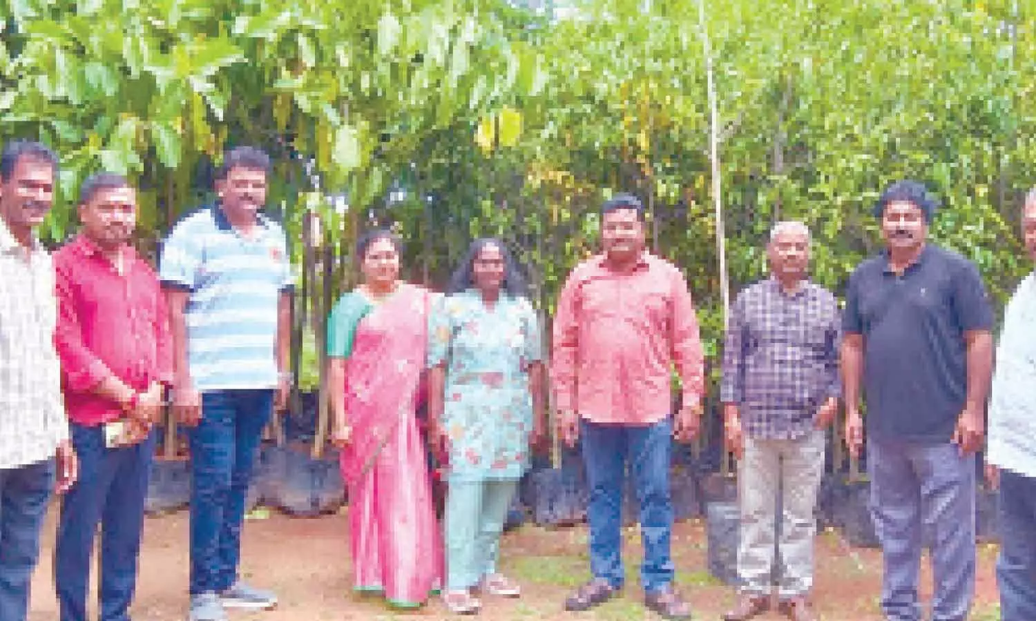 భద్రాచలంలో పెద్ద మొక్కల నాటే కార్యక్రమం