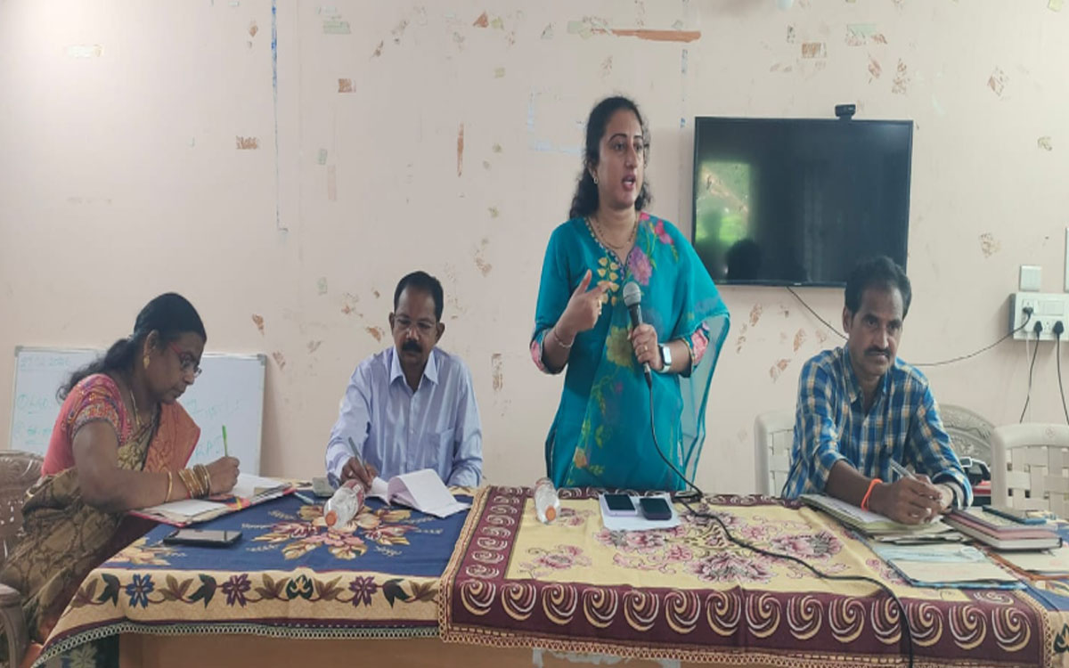 భూగర్భ జలాల సంరక్షణ ప్రతి ఒక్కరి బాధ్యత: డీపీఓ అనూష