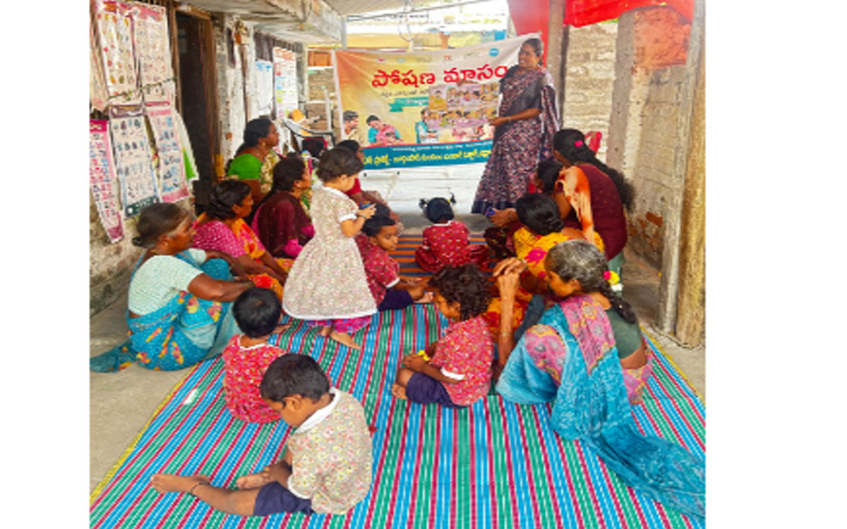 బూర్గంపహాడ్లో పోషణ మాసోత్సవాలు: గర్భిణులు, బాలింతలకు పోషకాహారంపై అవగాహన