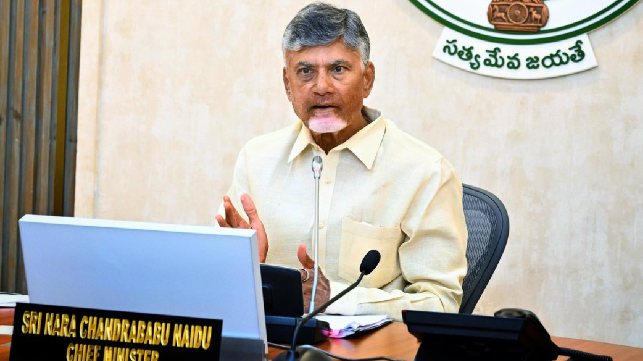 ఏపీ ప్రభుత్వ ఉద్యోగులకు డీఏ విడుదల, 12వ పీఆర్సీకి గ్రీన్ సిగ్నల్