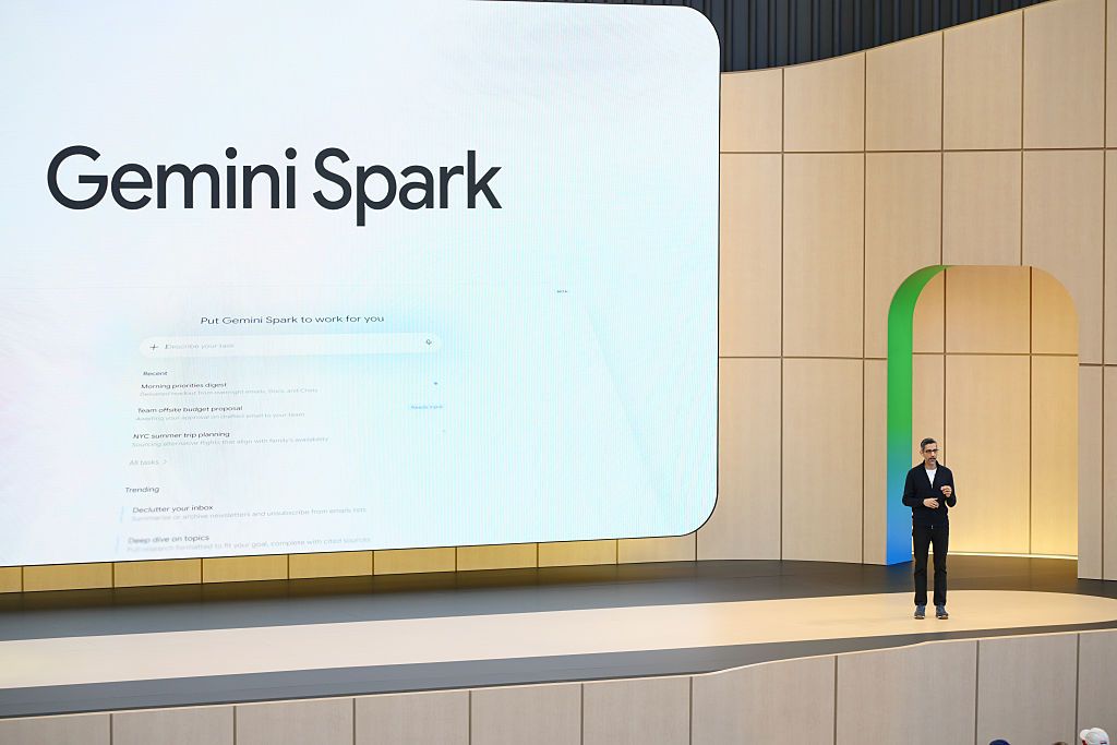 Google Gemini యాప్‌లో గందరగోళ బ్రాండింగ్, వినియోగదారులకు తప్పని ఇబ్బందులు