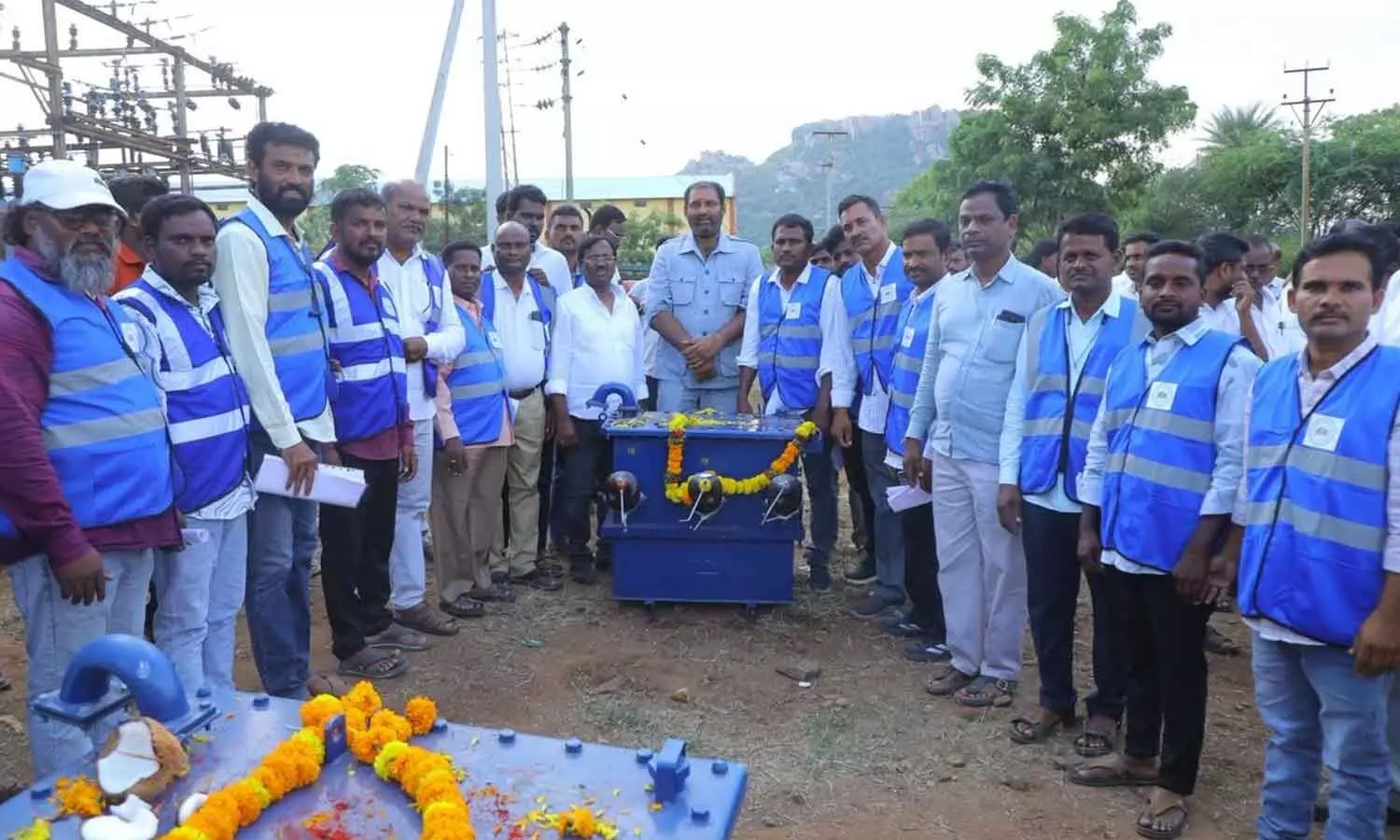 జడ్చర్లలో 100 విద్యుత్ ట్రాన్స్ఫార్మర్ల పంపిణీ: ఎమ్మెల్యే అనిరుధ్ రెడ్డి