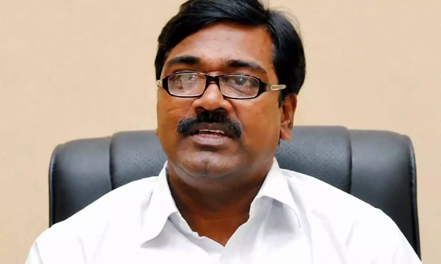 కల్యాణ లక్ష్మి, శాదీ ముబారక్ పథకాలను కాంగ్రెస్ దెబ్బతీస్తోంది: పువ్వాడ