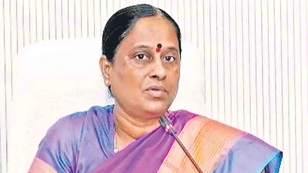 కేసీఆర్ చాలా మంచి వ్యక్తి: ఎమ్మెల్యే కొండా సురేఖ ప్రశంసలు