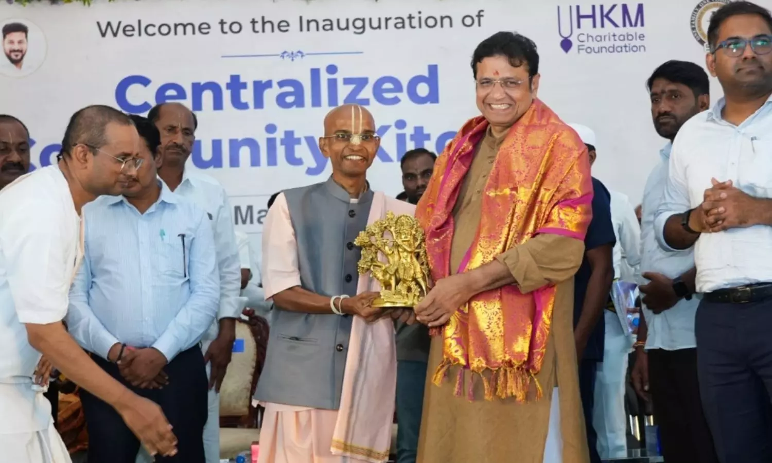 విద్యార్థులకు పోషకాహారంతో కూడిన అల్పాహారం అందించడానికి ప్రభుత్వం కట్టుబడి ఉంది: శ్రీధర్ బాబు
