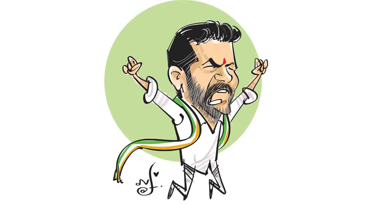 మంత్రిపై చర్యల కోసం ఢిల్లీకి వెళ్లిన సీఎం రేవంత్ రెడ్డి