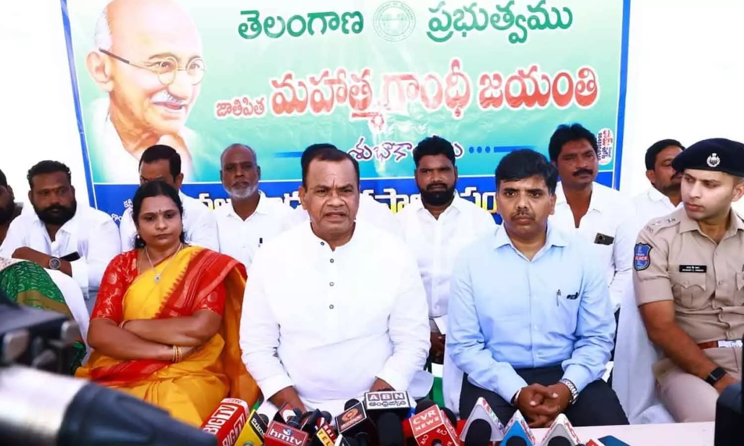 నల్లగొండలో గాంధీ విగ్రహం ఏర్పాటు: మంత్రి కోమటిరెడ్డి వెంకట్ రెడ్డి