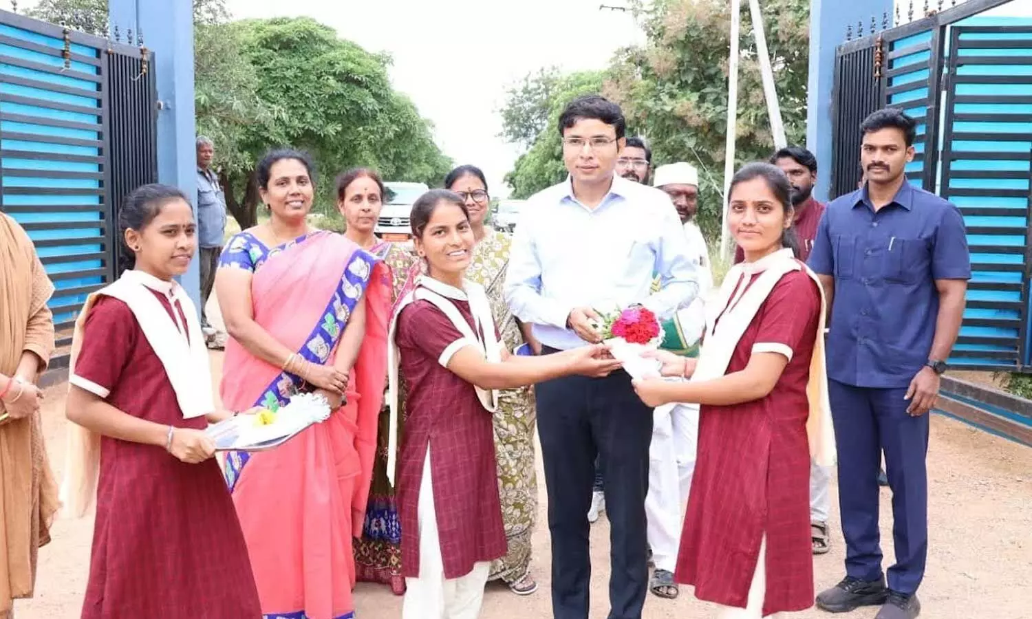 నిర్మల్ జిల్లాలో విద్యా, పౌర సౌకర్యాలపై కలెక్టర్ భావేష్ మిశ్రా సమీక్ష