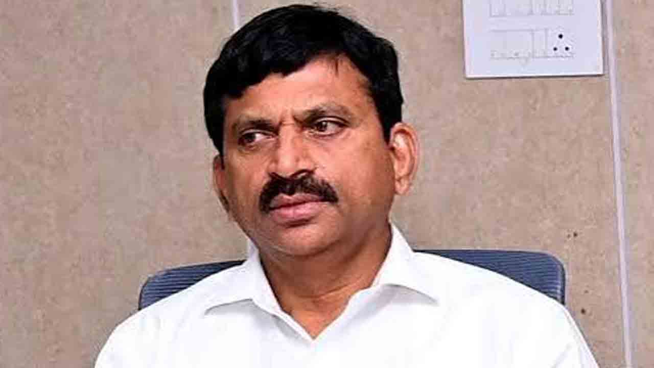 పాలేరు నుంచి కొత్తగూడెంకు మంత్రి పొంగులేటి శ్రీనివాస్రెడ్డి రాజకీయ అడుగులు