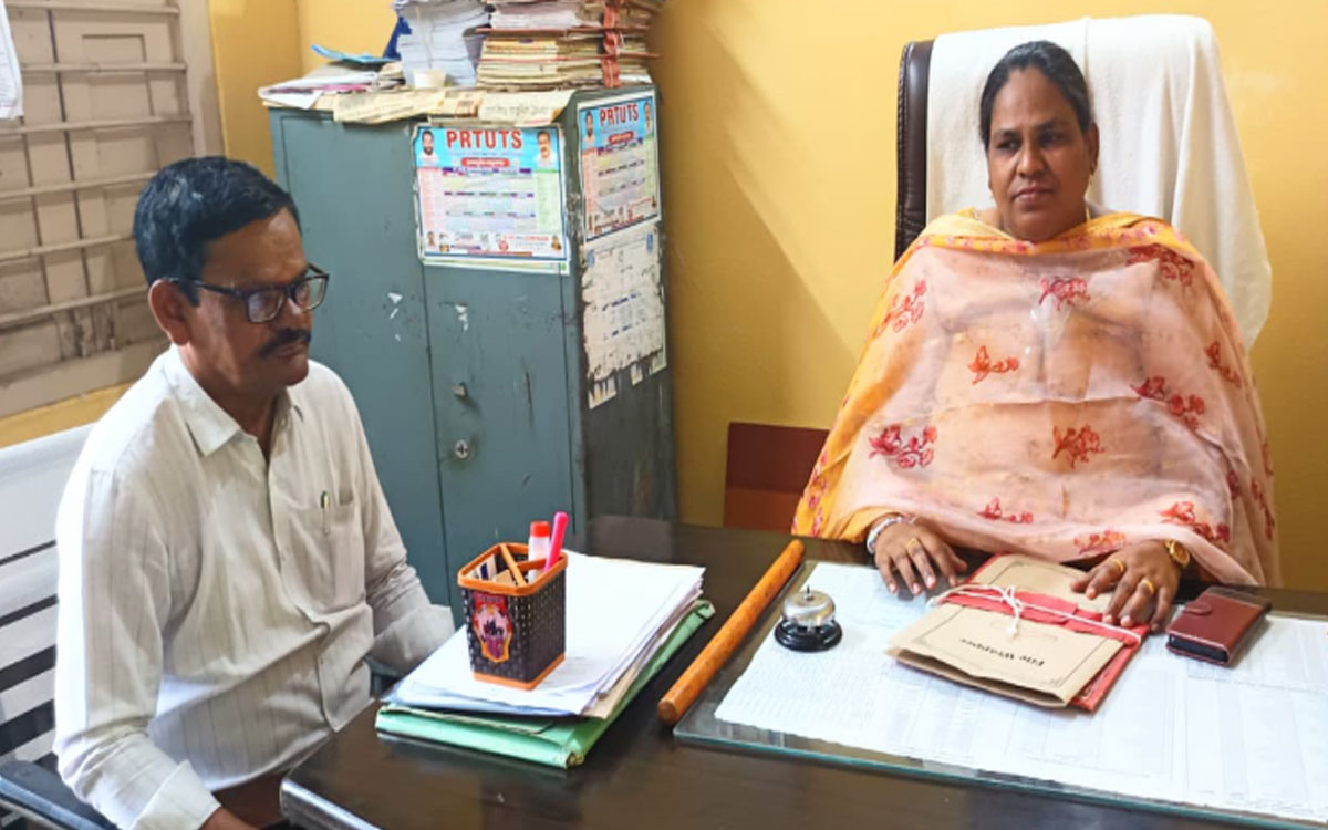 పెన్పహాడ్లో వీఓఏ లైంగిక వేధింపుల ఫిర్యాదుపై విచారణ