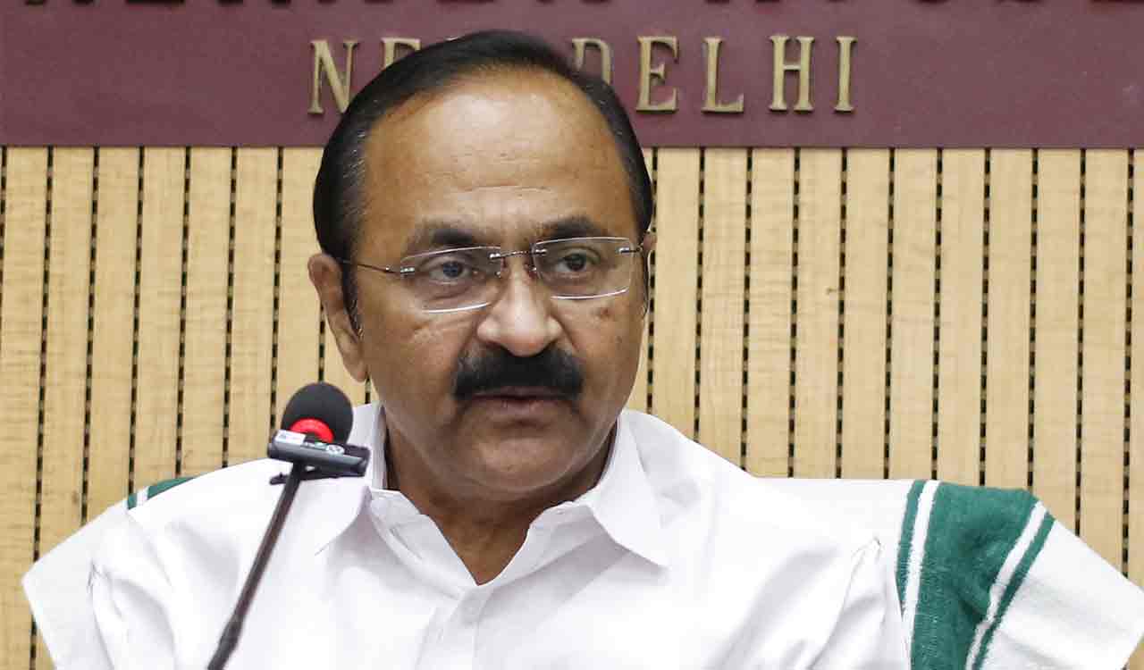 సీఈసీ జ్ఞానేష్ కుమార్ బీజేపీ ఏజెంట్: కేరళ సీఎం వీడీ సతీశన్