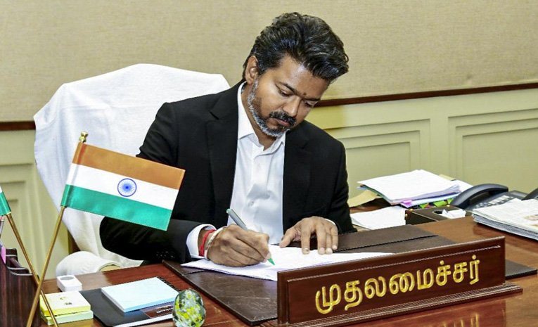 తమిళనాడు మంత్రివర్గంలో త్వరలో భారీ మార్పులు: సీఎం విజయ్ ప్రణాళికలు