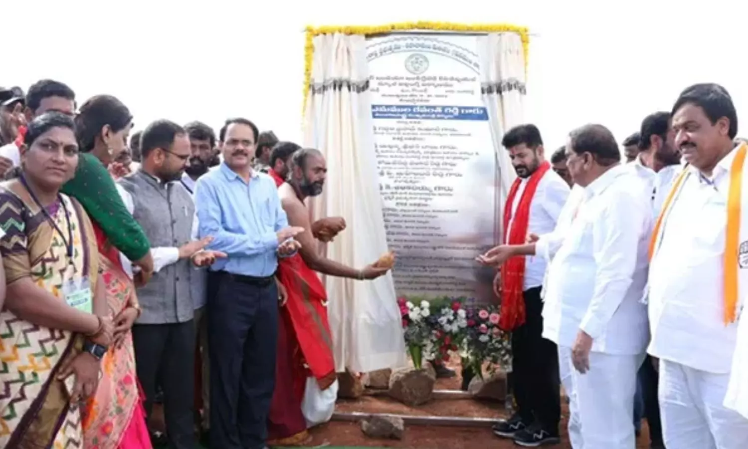 తెలంగాణలోని అన్ని నియోజకవర్గాల్లో 'యంగ్ ఇండియా' పాఠశాలలు: రేవంత్ రెడ్డి