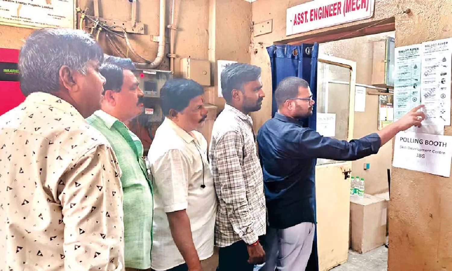 టీజీఎస్ఆర్టీసీ యూనియన్ ఎన్నికల ఫలితాలు: కాంగ్రెస్ మద్దతు కూటమికి ఎదురుదెబ్బ