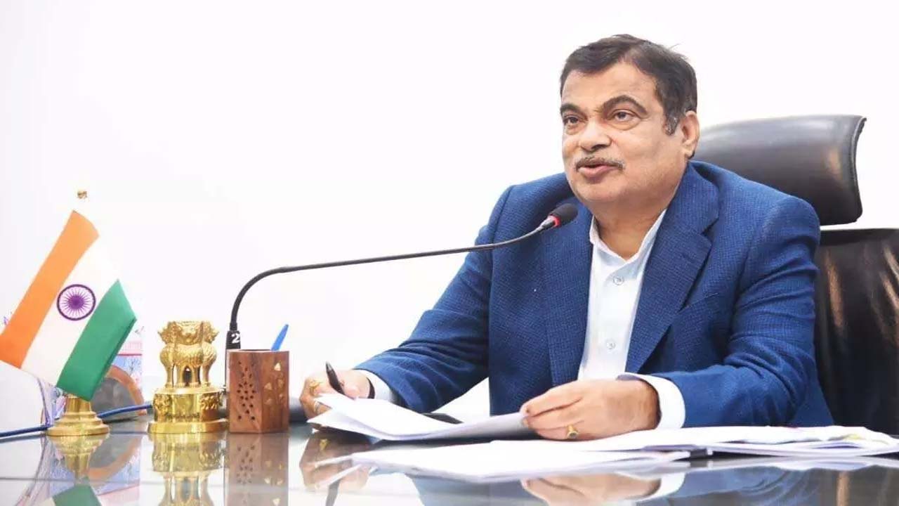 ట్రాఫిక్ నిబంధనలు ఉల్లంఘిస్తే లైసెన్స్ రద్దు: నితిన్ గడ్కరీ ప్రతిపాదన