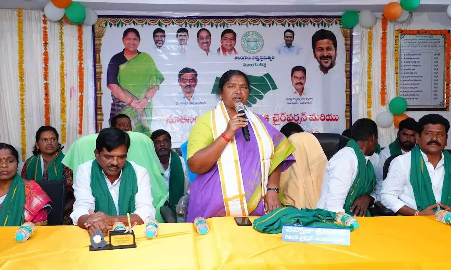 వెంకటాపూర్‌లో రూ. 99 లక్షల అభివృద్ధి పనులు ప్రారంభించిన మంత్రి సీతక్క